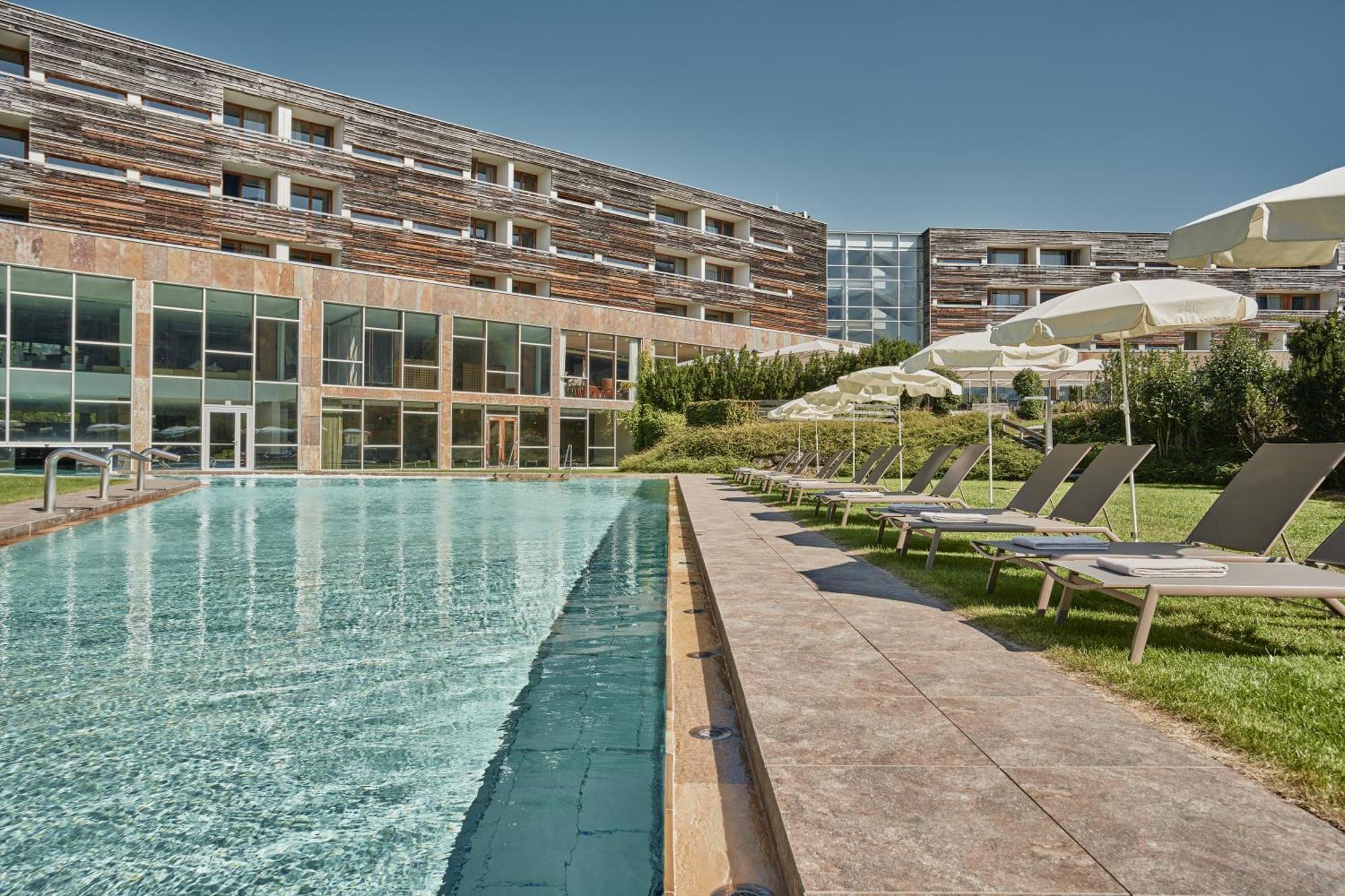 Falkensteiner Hotel & Spa Carinzia Superior Tropolach Exterior photo