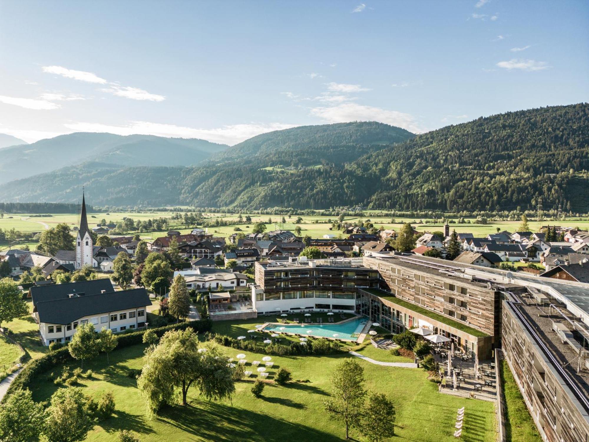 Falkensteiner Hotel & Spa Carinzia Superior Tropolach Exterior photo