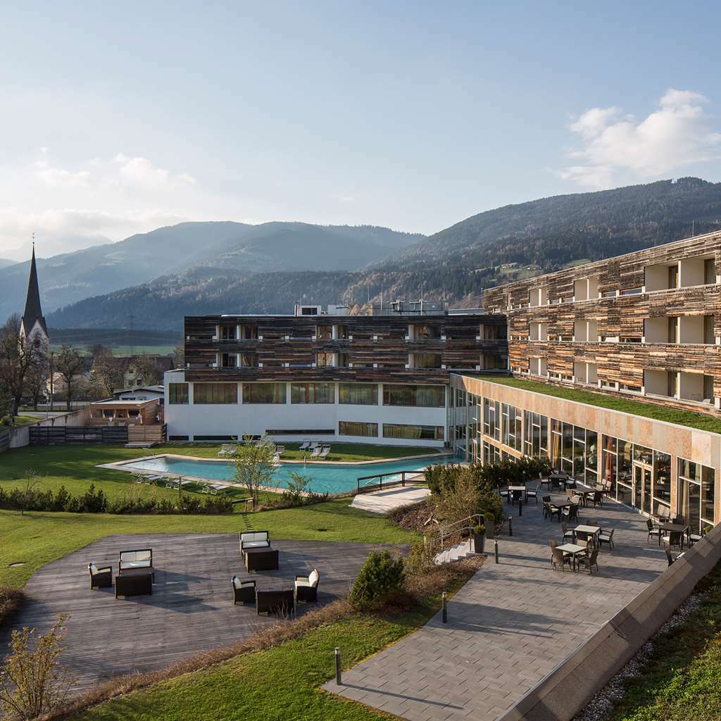 Falkensteiner Hotel & Spa Carinzia Superior Tropolach Exterior photo